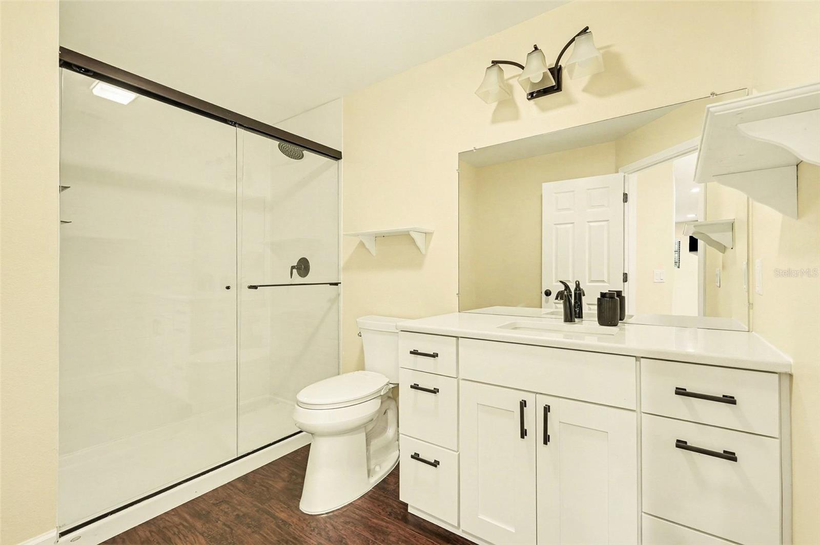 SHERWOOD FOREST - Residential