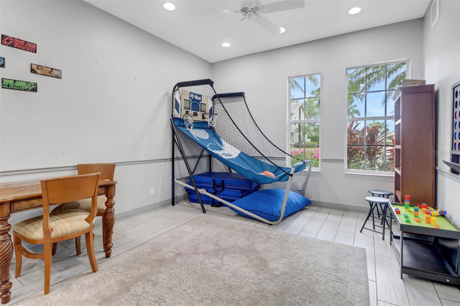 MARIPOSA AT WHIPPOORWILL - Residential