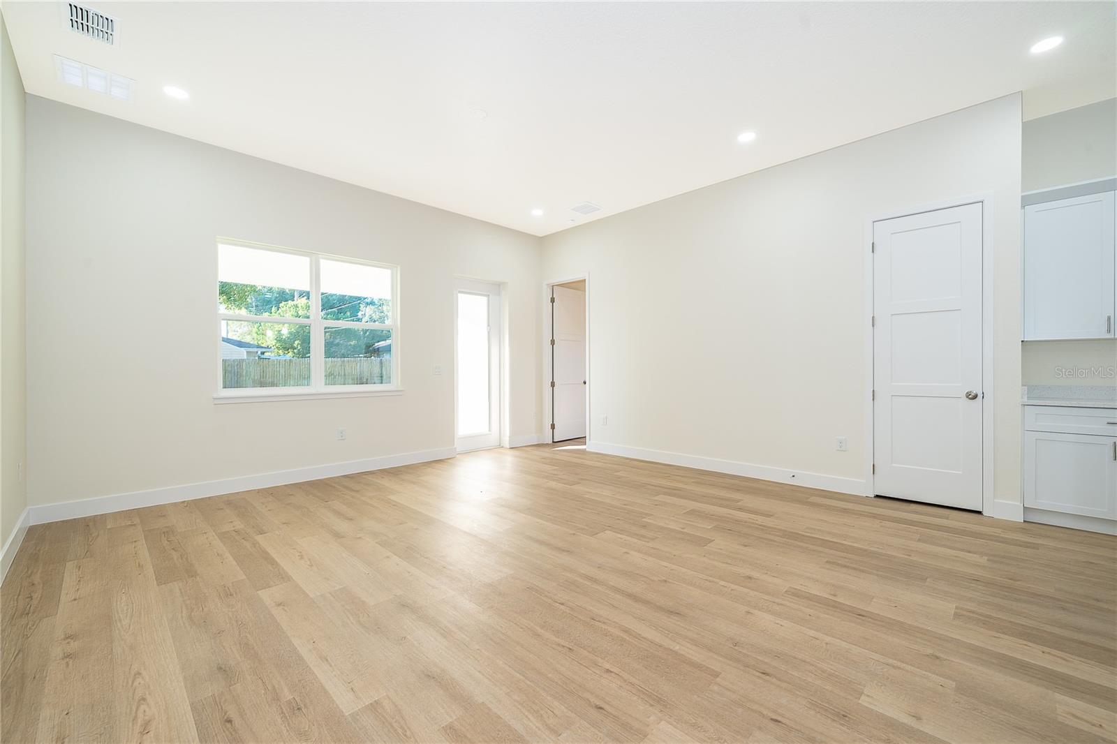 CASSELBERRY HEIGHTS - Residential