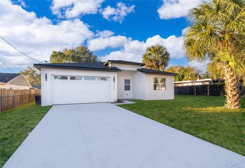 200 GOLDEN DAYS DRIVE CASSELBERRY FL 32707