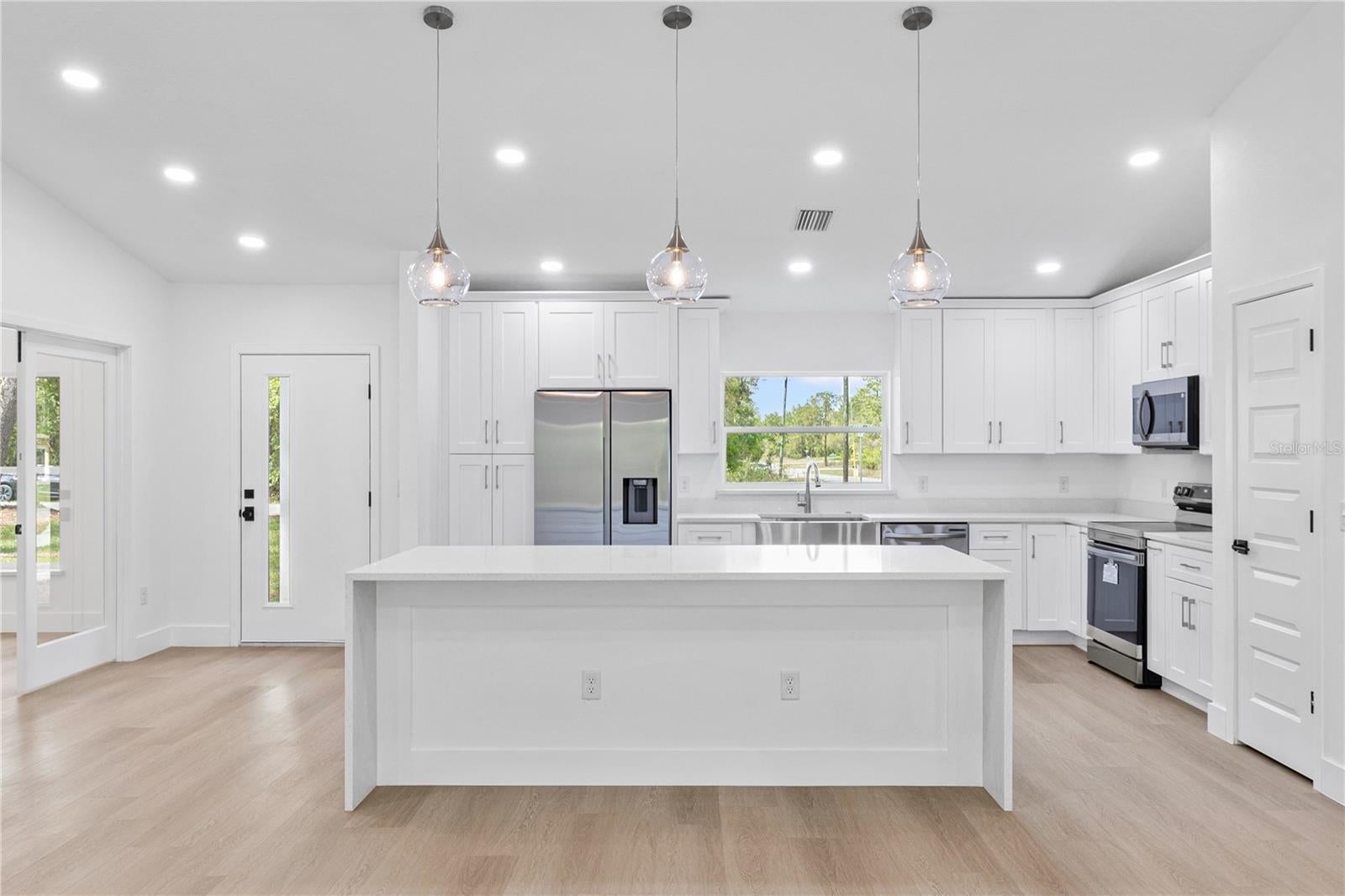 8157 N VOYAGER DRIVE