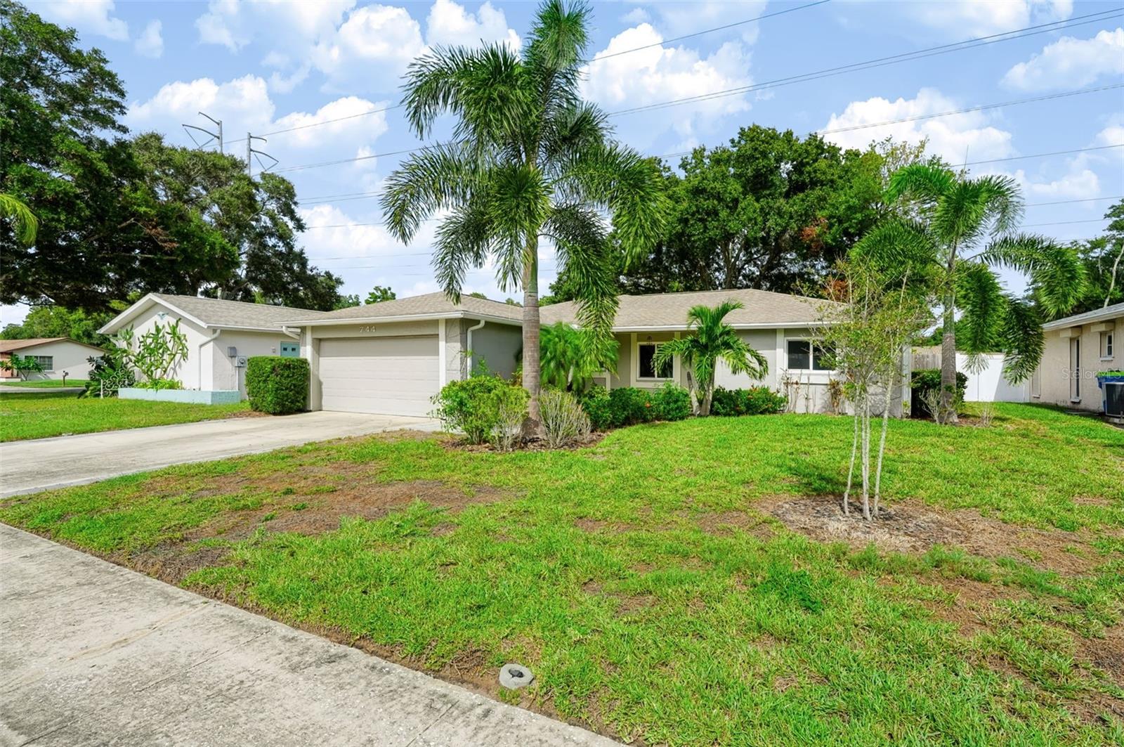 744 GREEN VALLEY ROAD