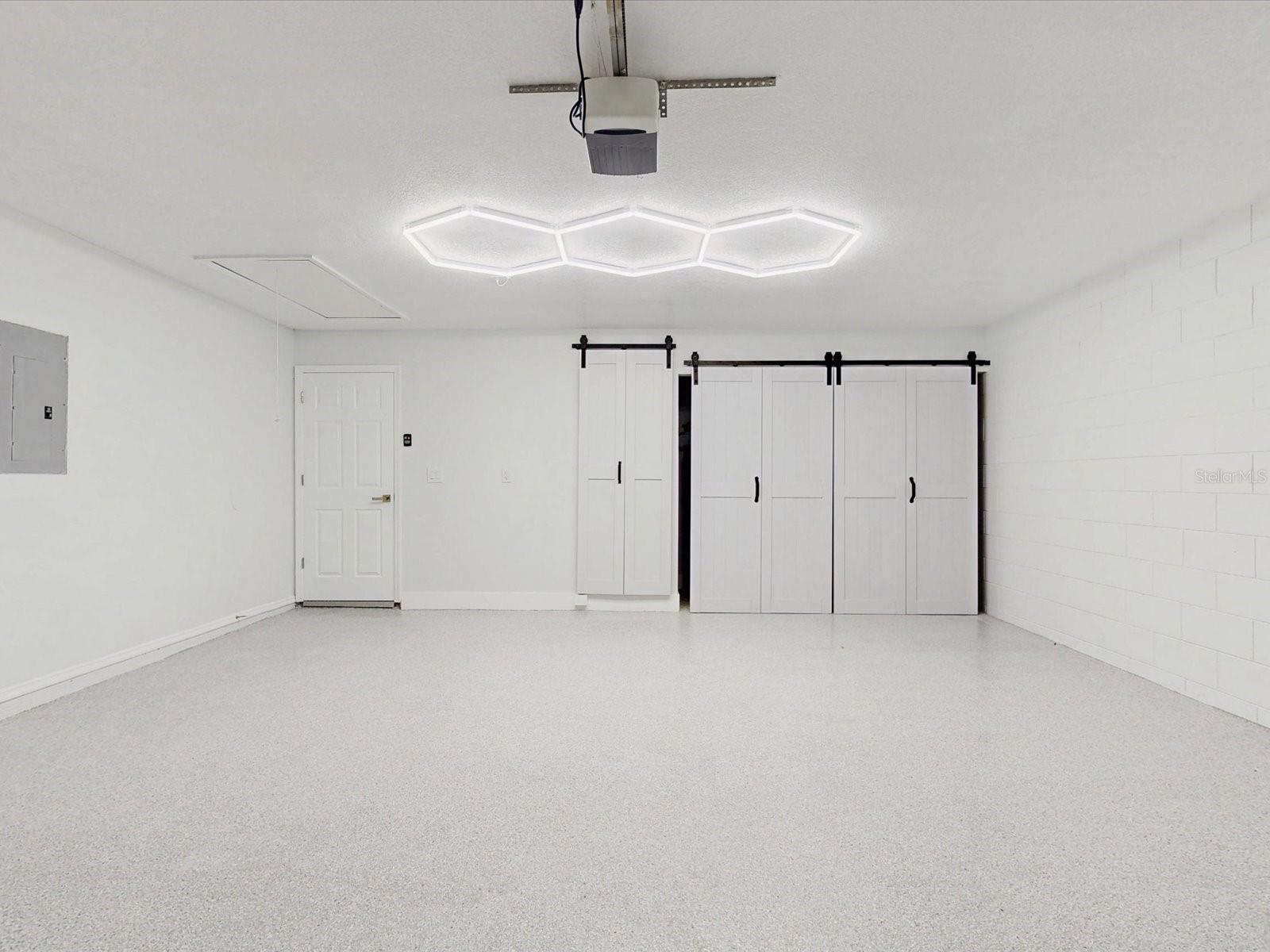 MORELAND ESTATES PH 1 - Residential