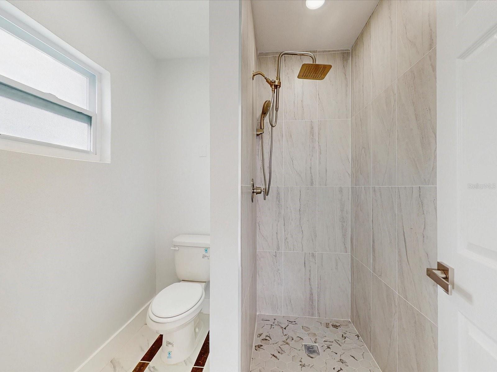 MORELAND ESTATES PH 1 - Residential
