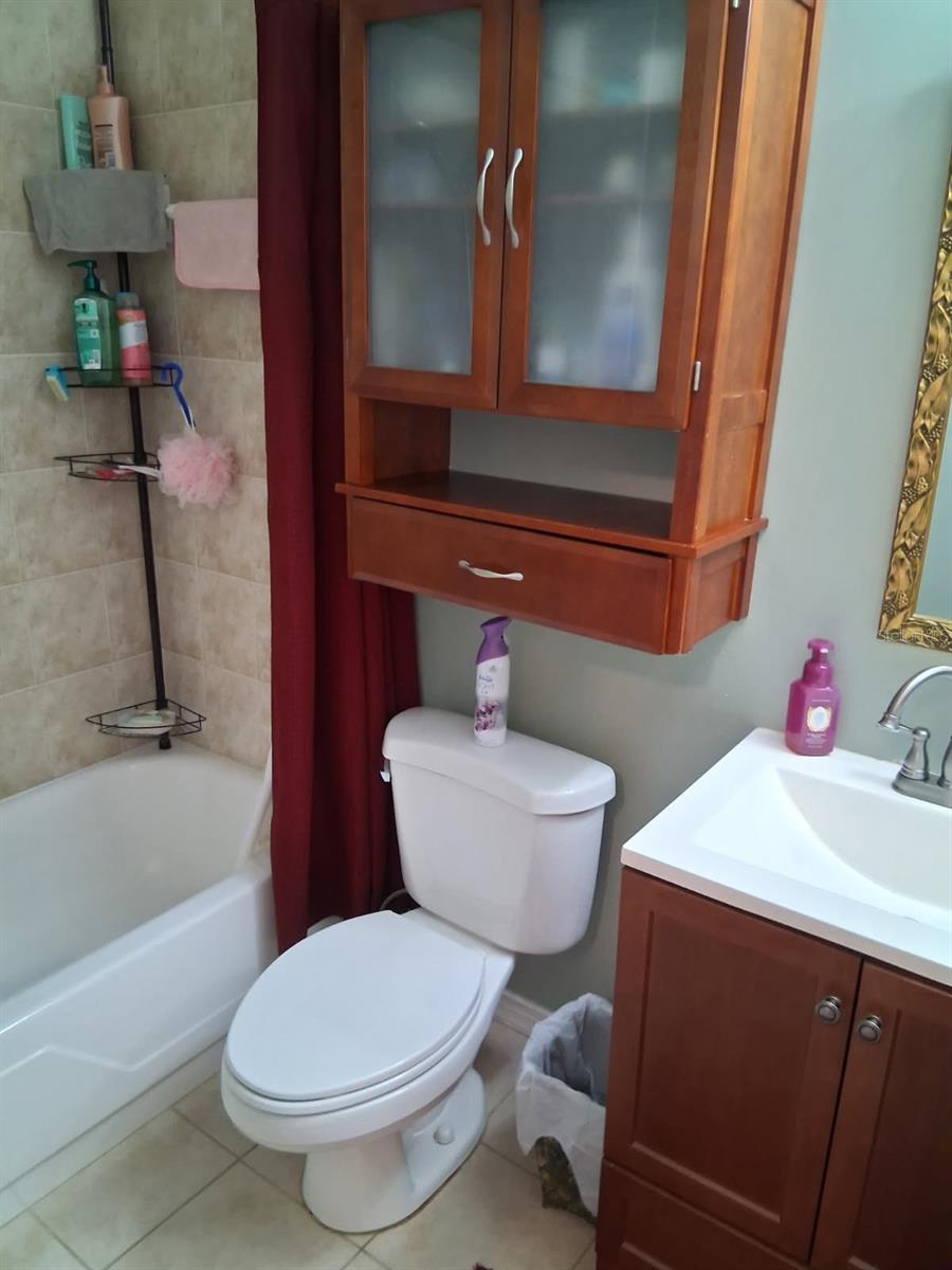 VENDOME VILLAGE - Residential