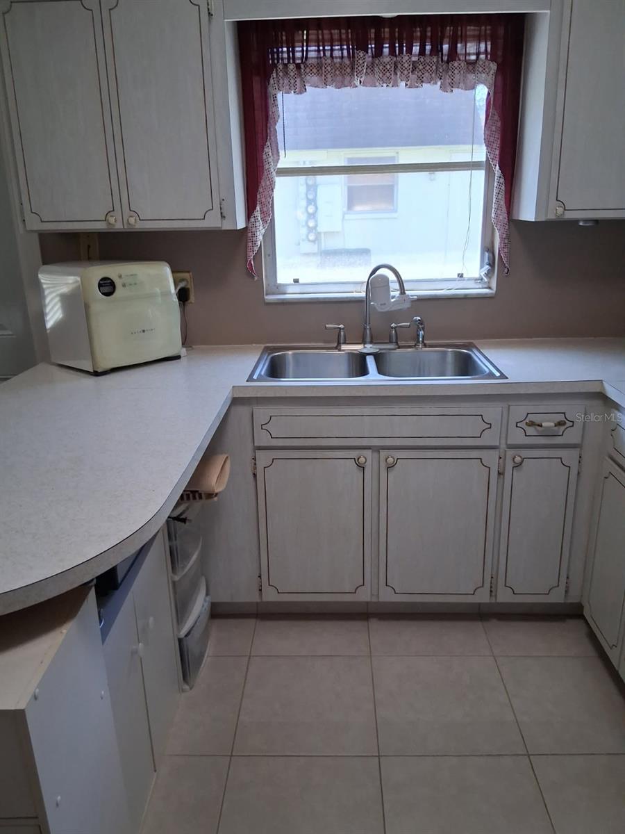 VENDOME VILLAGE - Residential