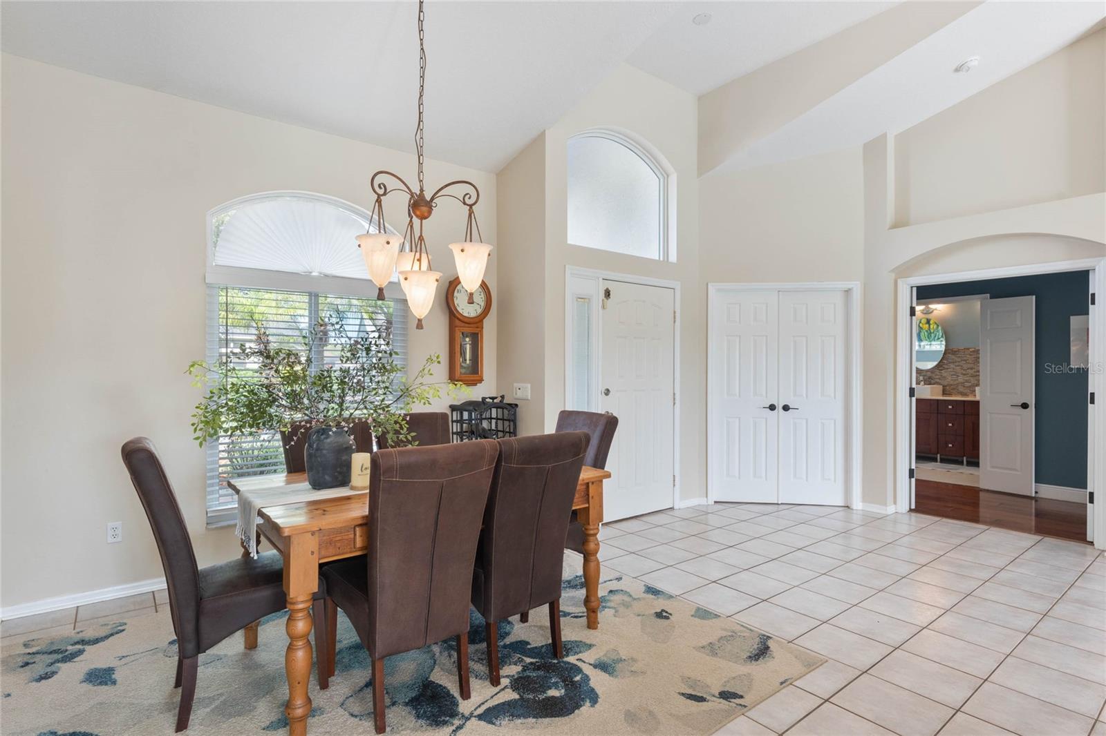 HUNTERS CREEK TR 335 PH 02 - Residential