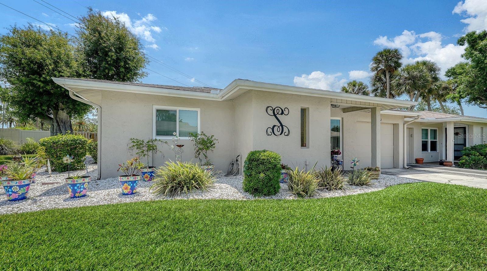 CAPTIVA GARDENS - Residential