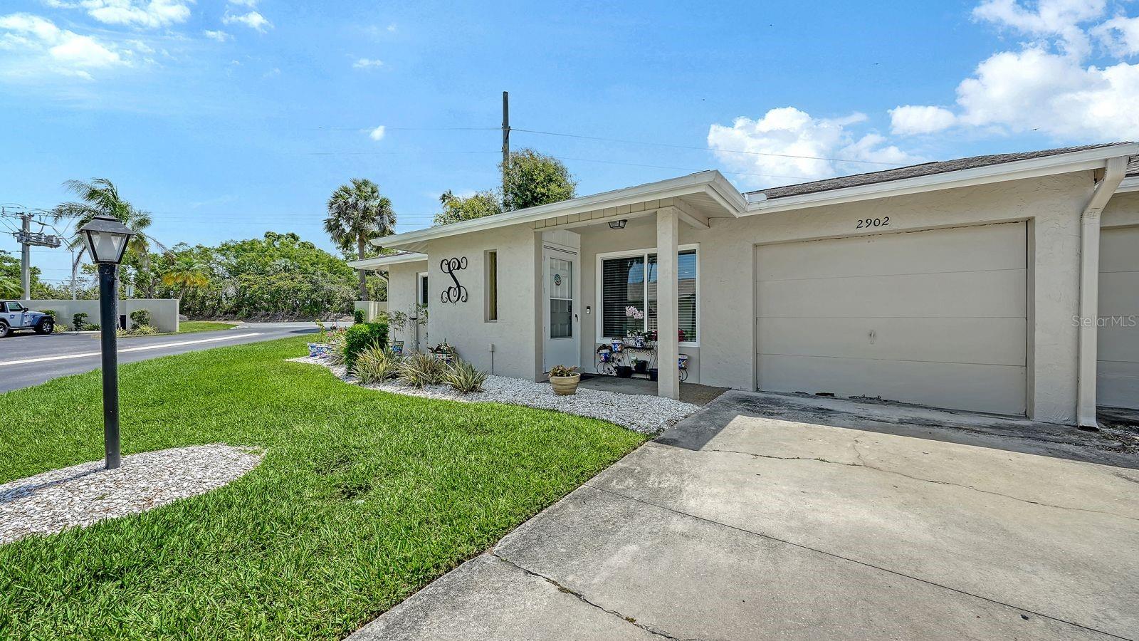 CAPTIVA GARDENS - Residential