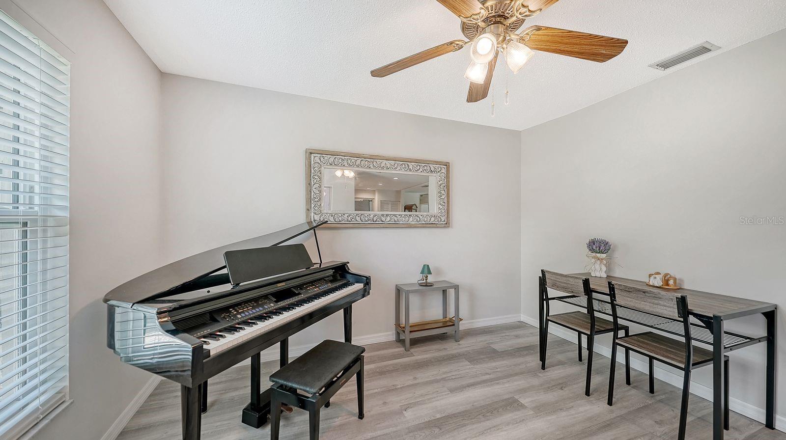 CAPTIVA GARDENS - Residential