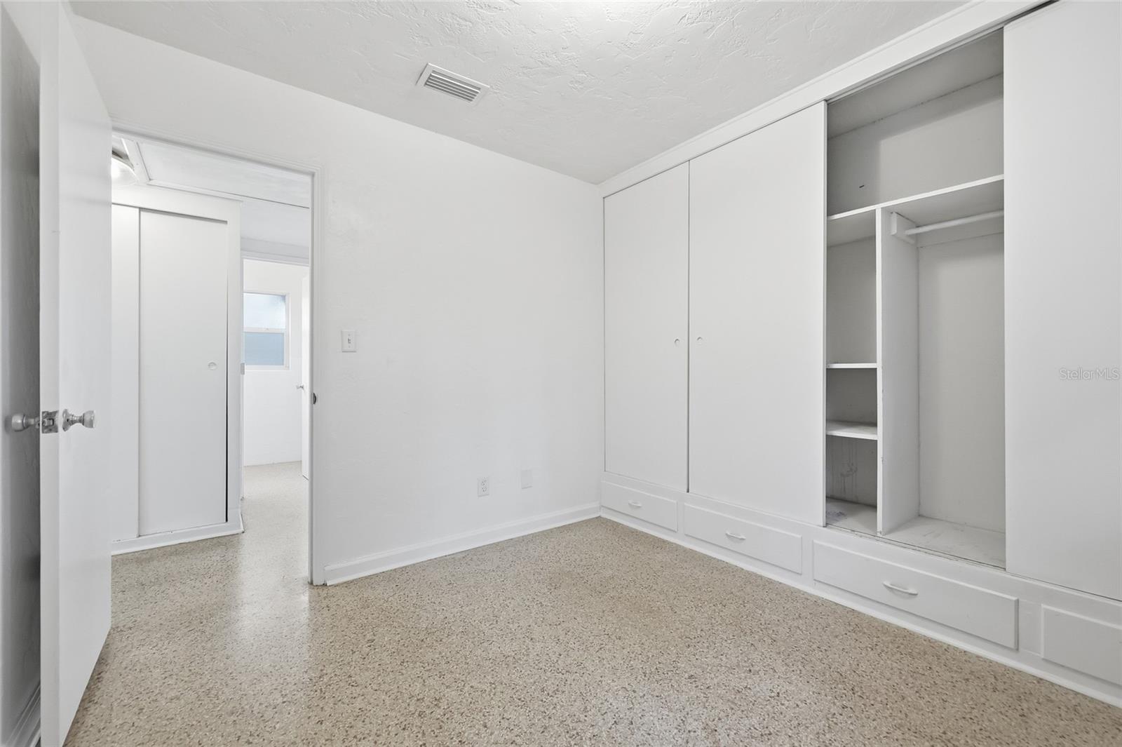 CAROL ESTATES - Residential