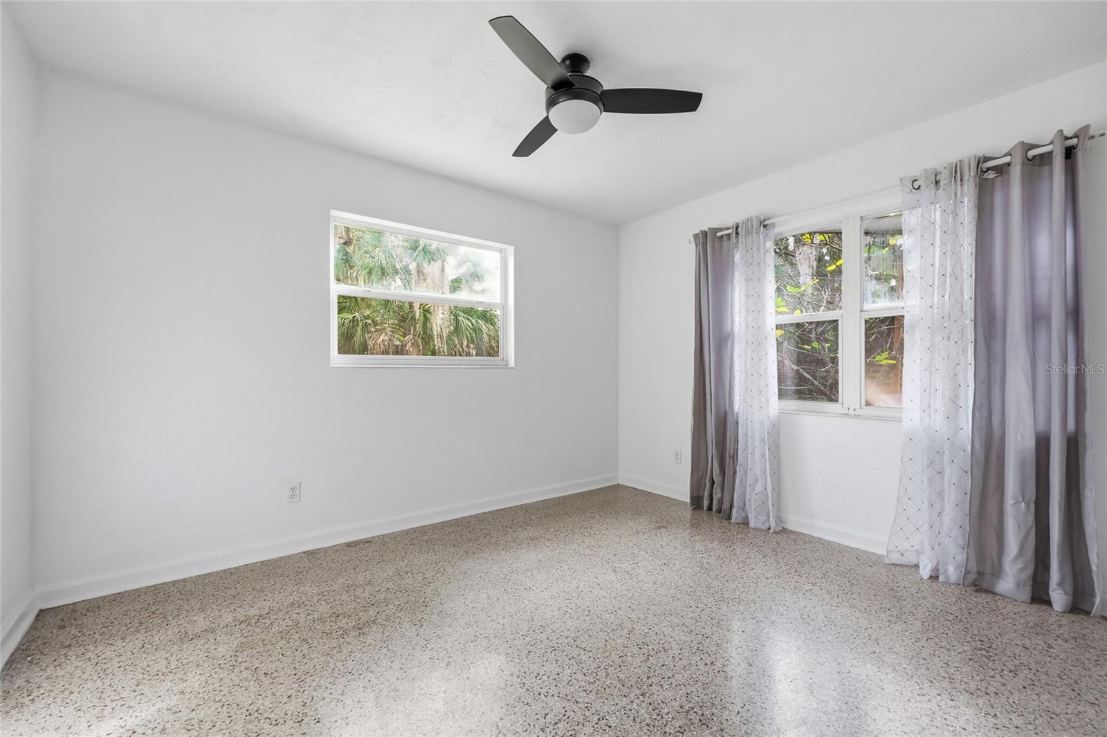 CAROL ESTATES - Residential