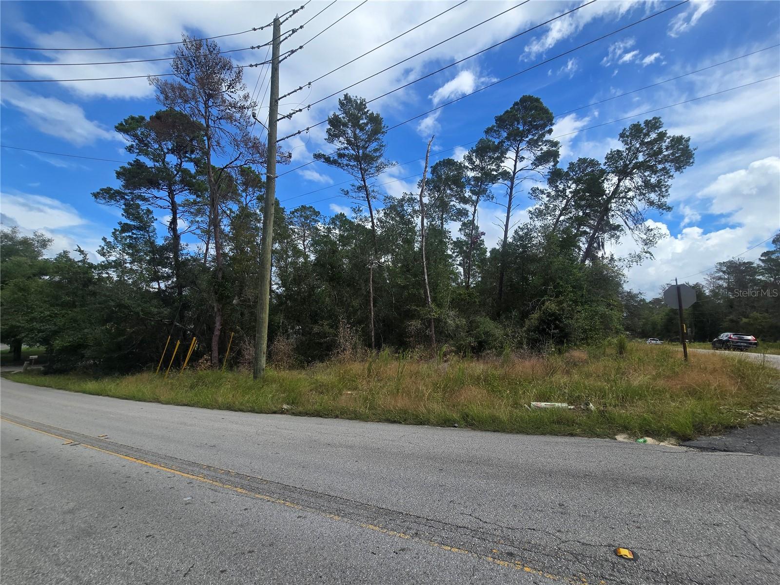 INVERNESS VILLAGE UNIT 03 - Land