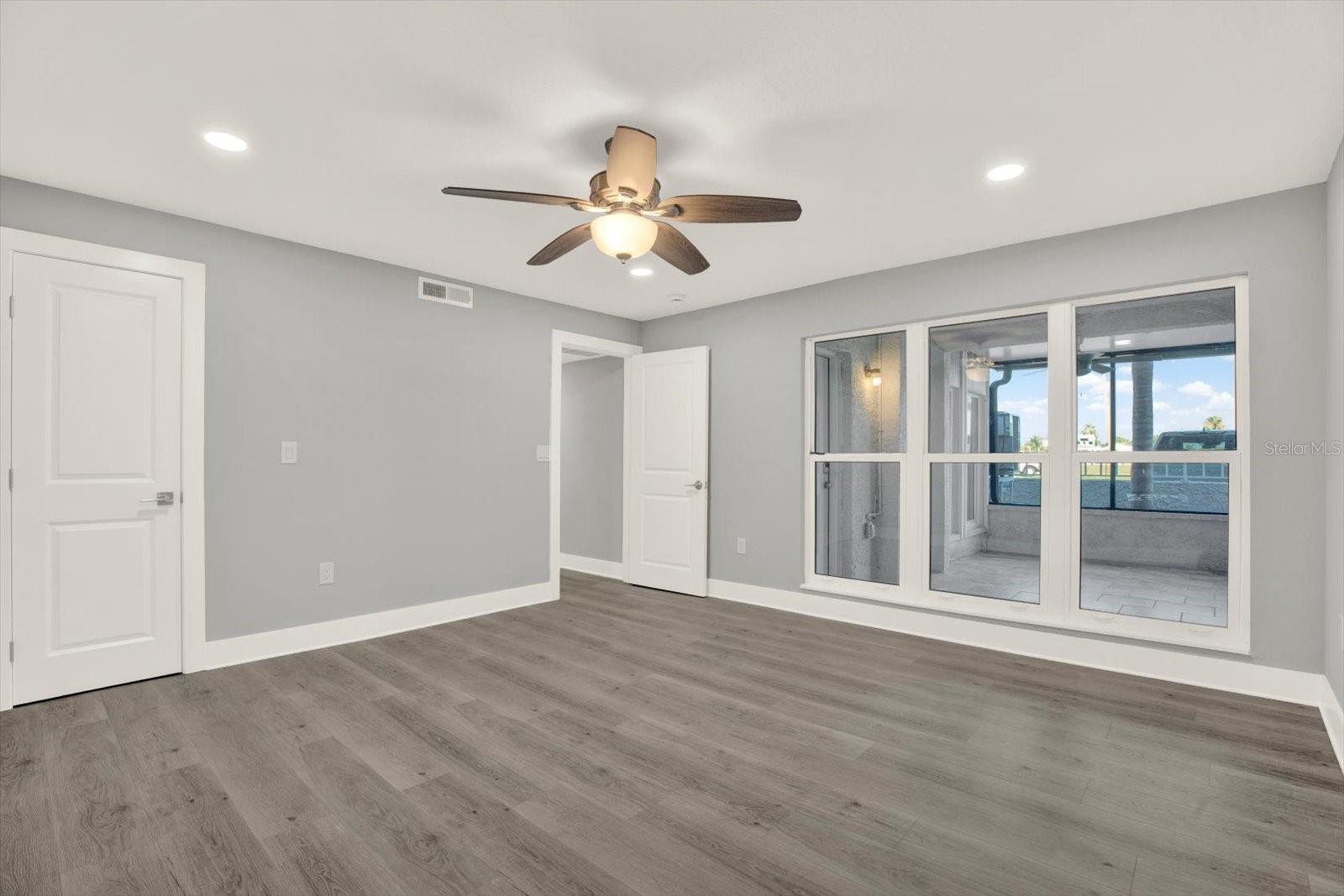 MADEIRA BEACH YACHT CLUB CONDO - Residential