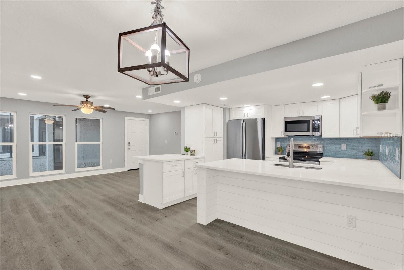 MADEIRA BEACH YACHT CLUB CONDO - Residential