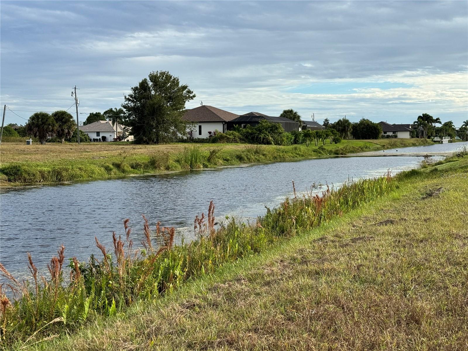 ROTONDA WEST-PINE VLY - Land