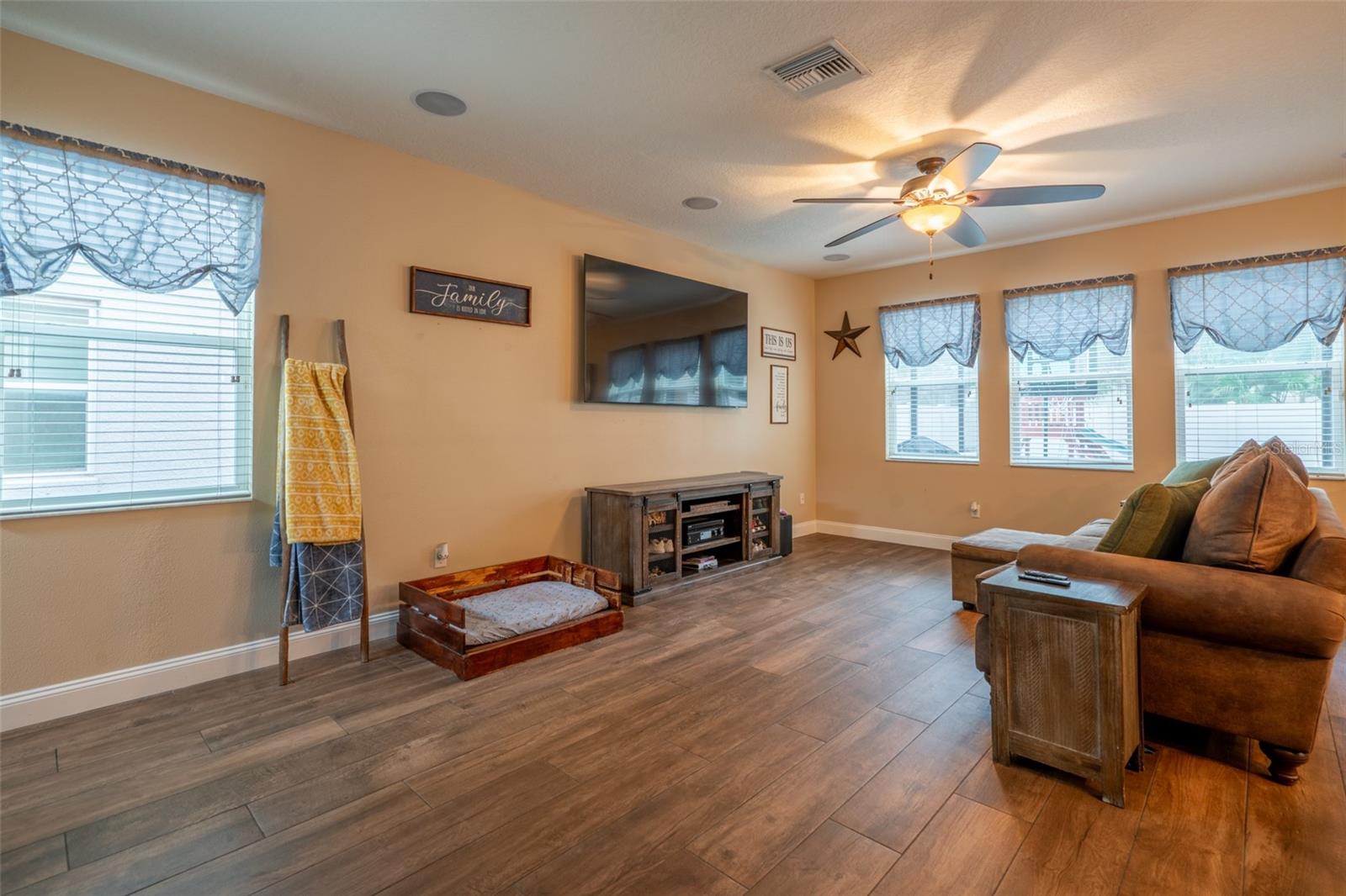 CYPRESS CREEK PH 1 - Residential