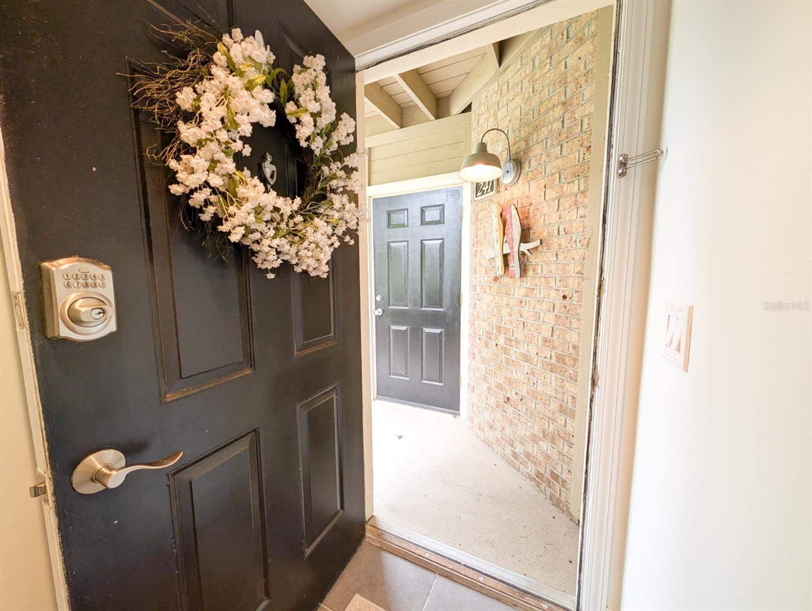 LANDNG AT BELLE RIVE CONDO - Residential