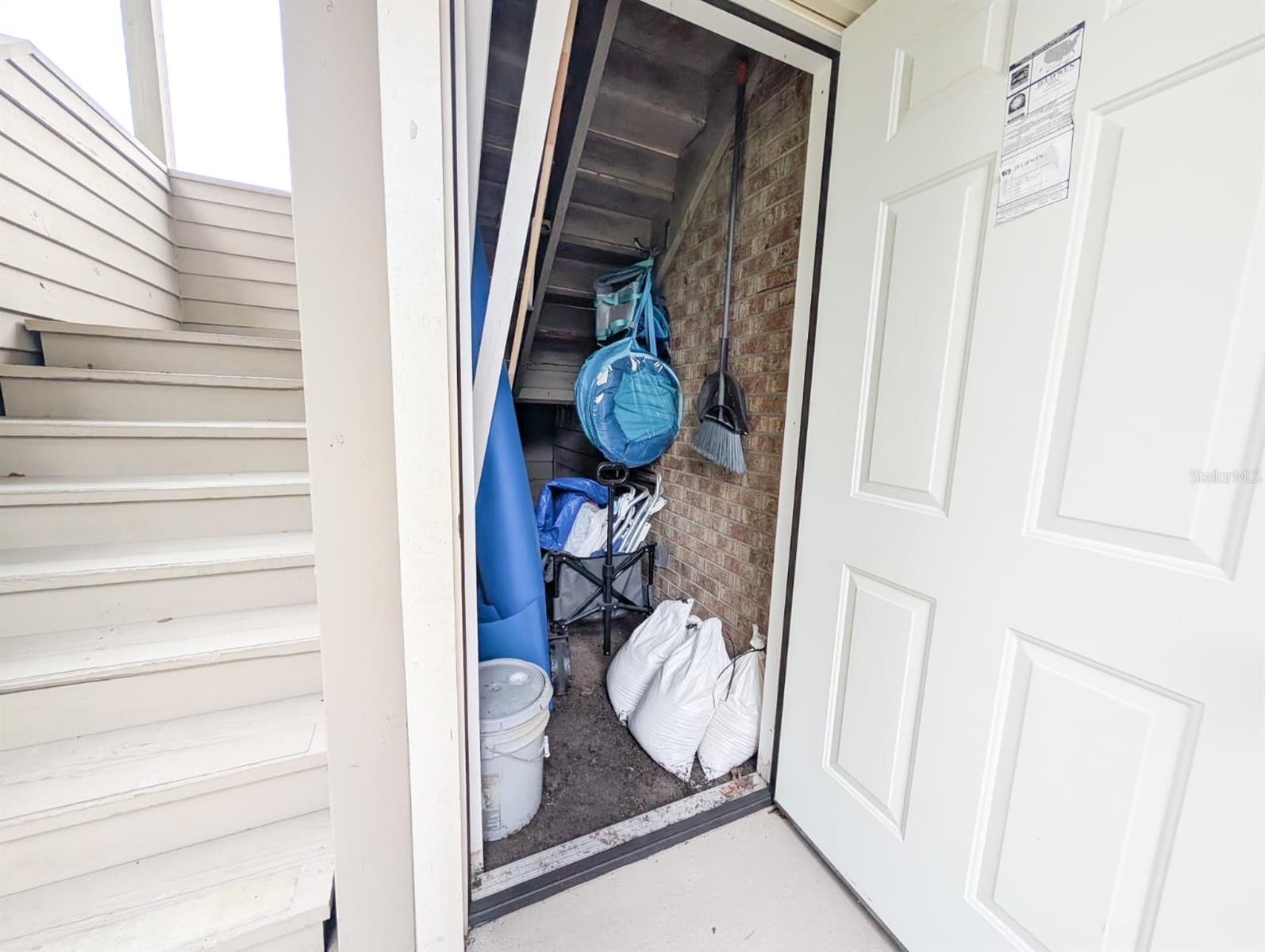 LANDNG AT BELLE RIVE CONDO - Residential