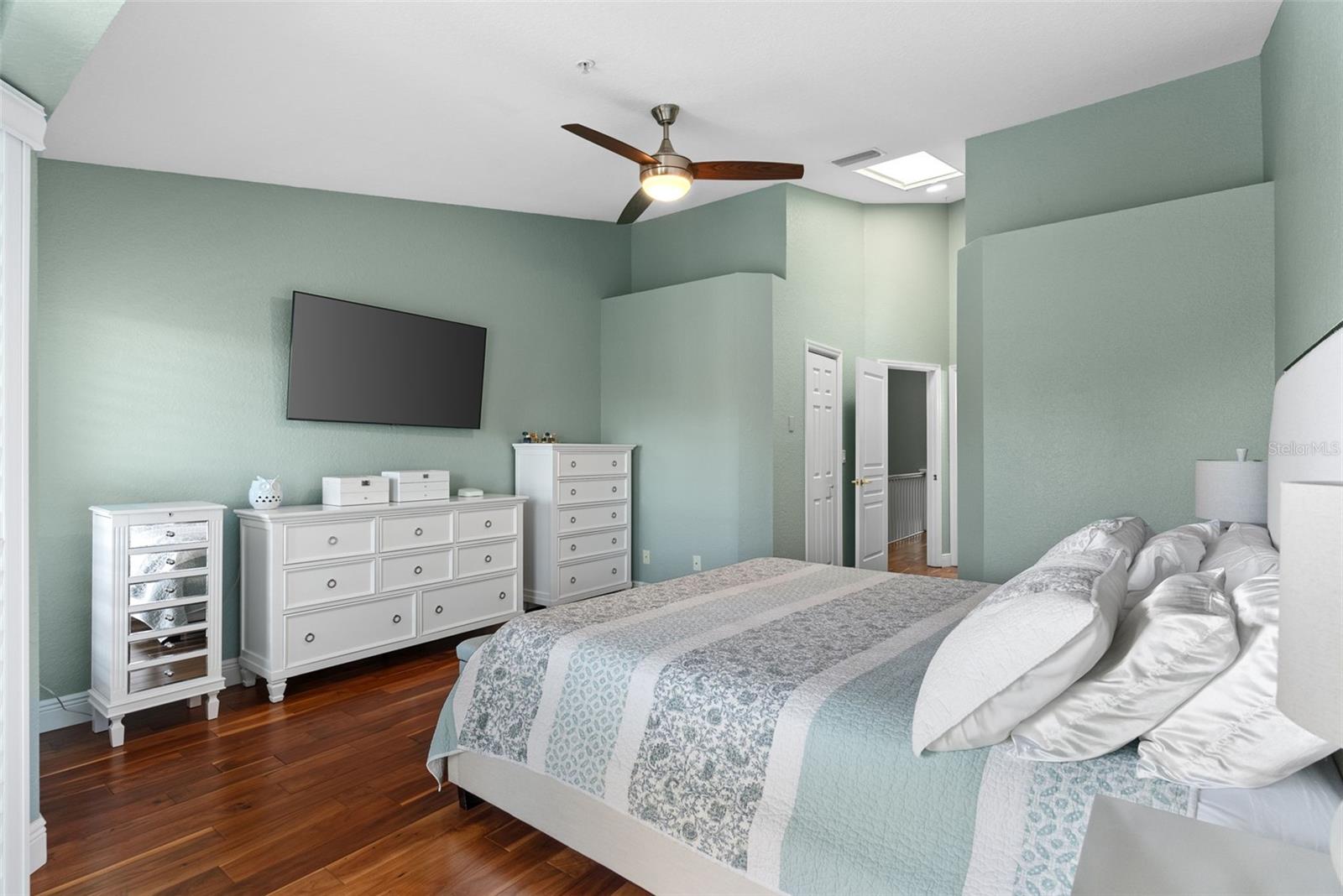 SEASIDE ESTATES - Residential