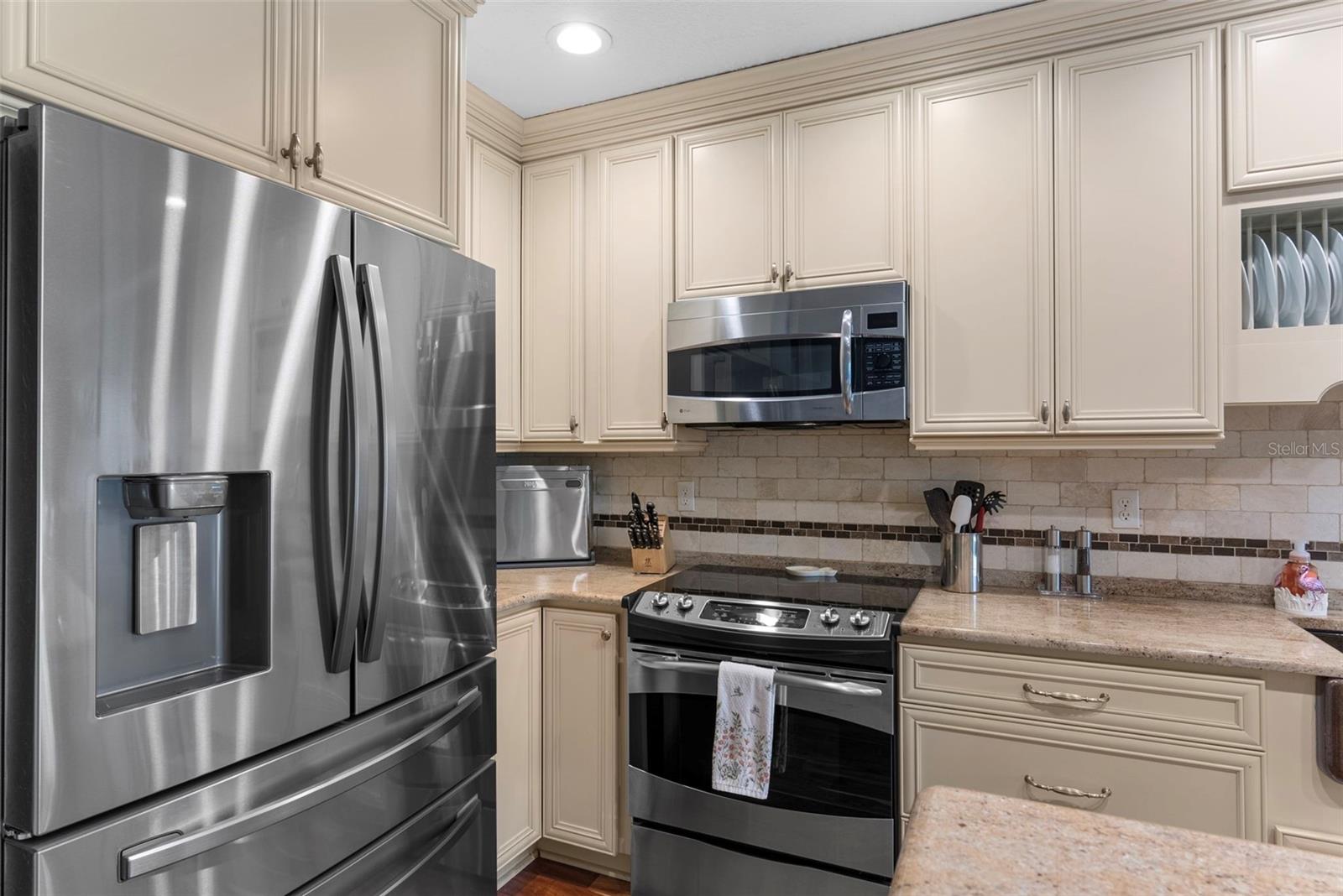 SEASIDE ESTATES - Residential