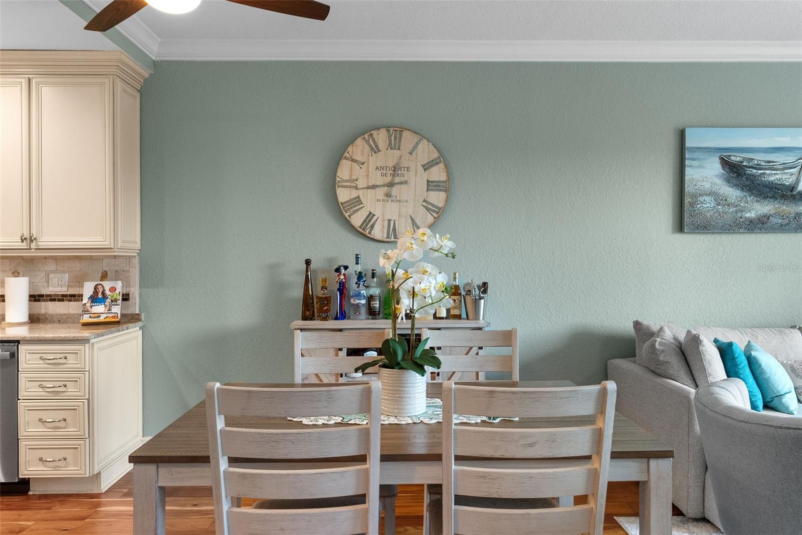 SEASIDE ESTATES - Residential