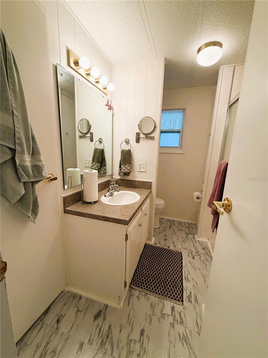 HAWTHORNE AT LEESBURG A COOP - Residential