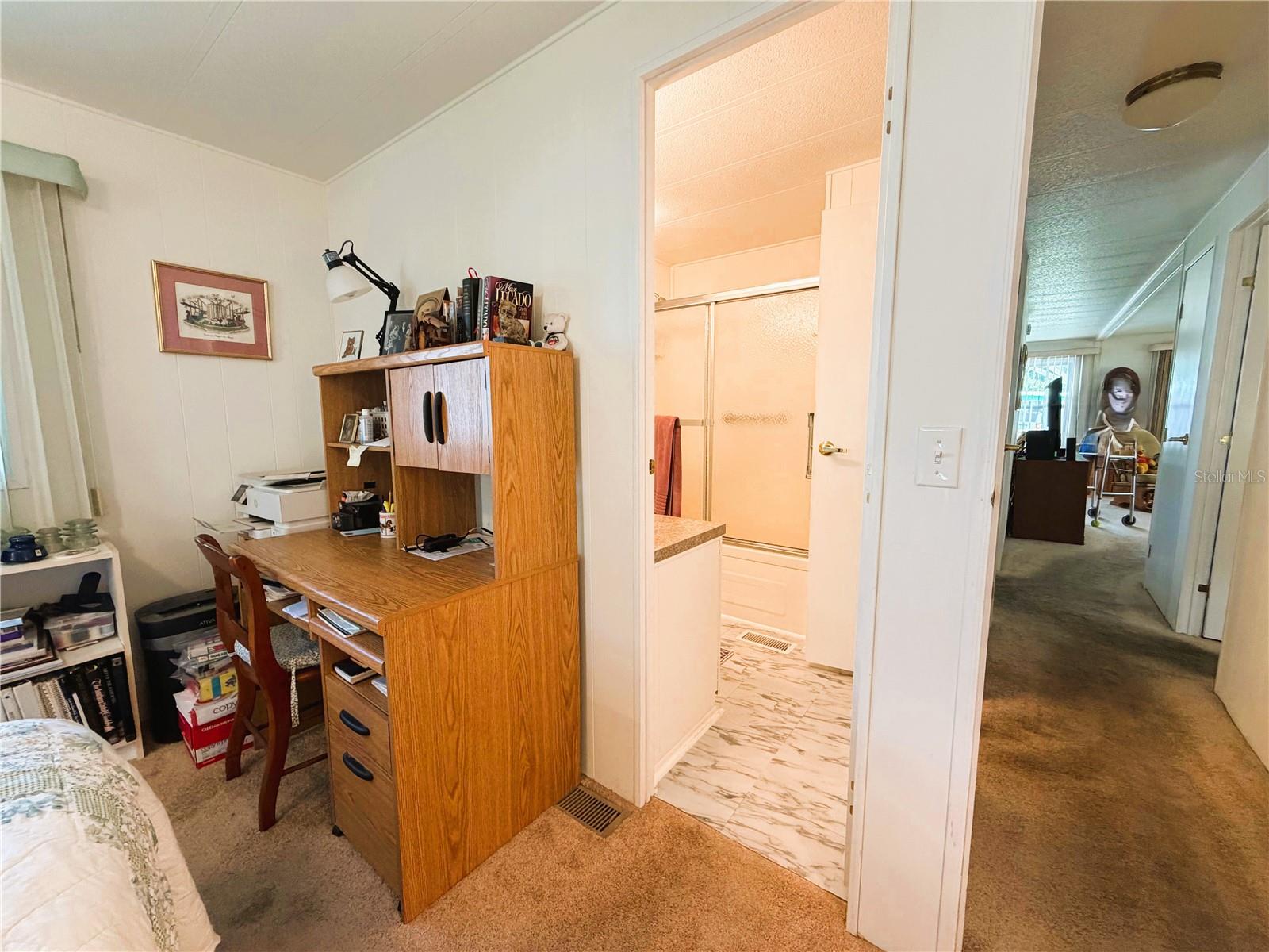 HAWTHORNE AT LEESBURG A COOP - Residential