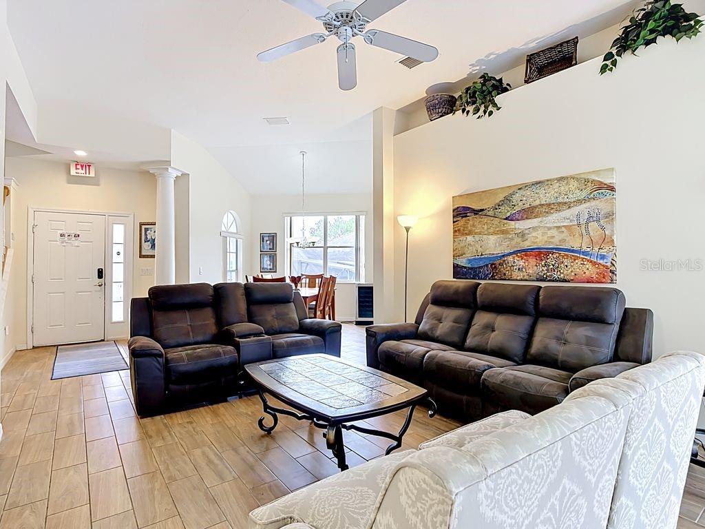 CALABAY PARC - UNIT ONE - Residential