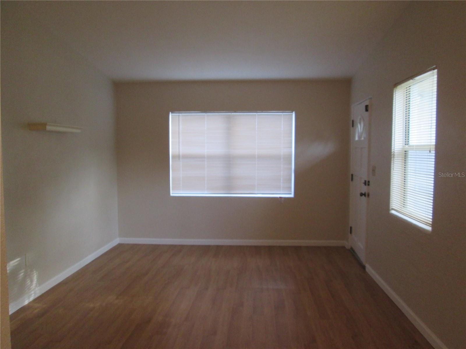 DUBSDREAD HEIGHTS - Residential Lease