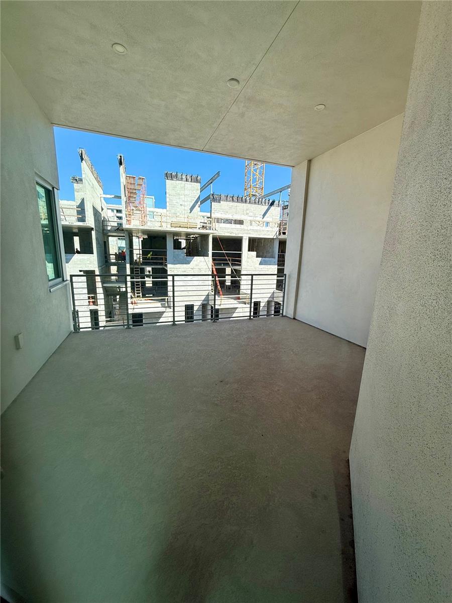 332 COCOANUT - Residential