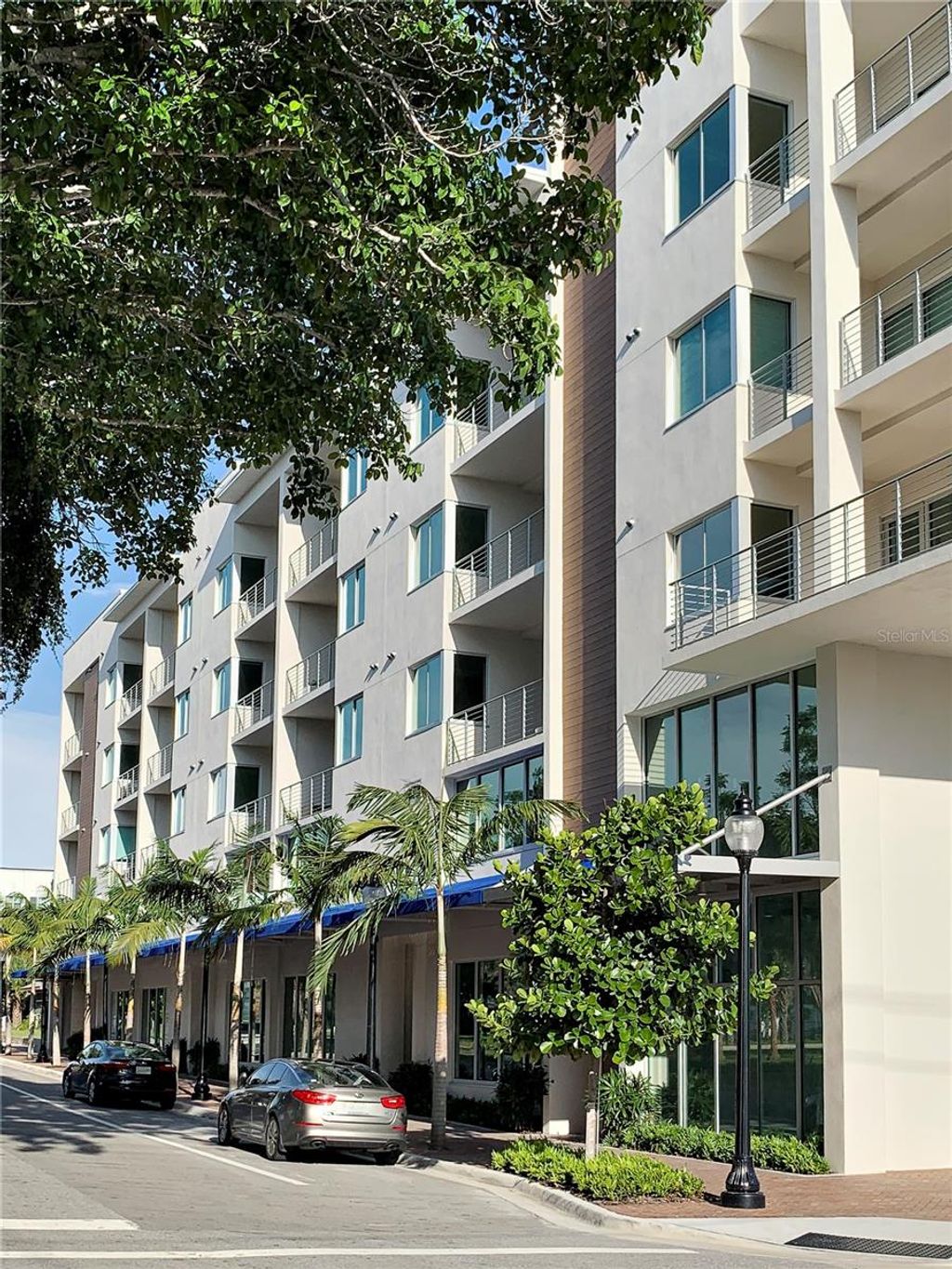 Photo of 332 Cocoanut Avenue #508, Sarasota, FL 34236 (MLS # N6141079)