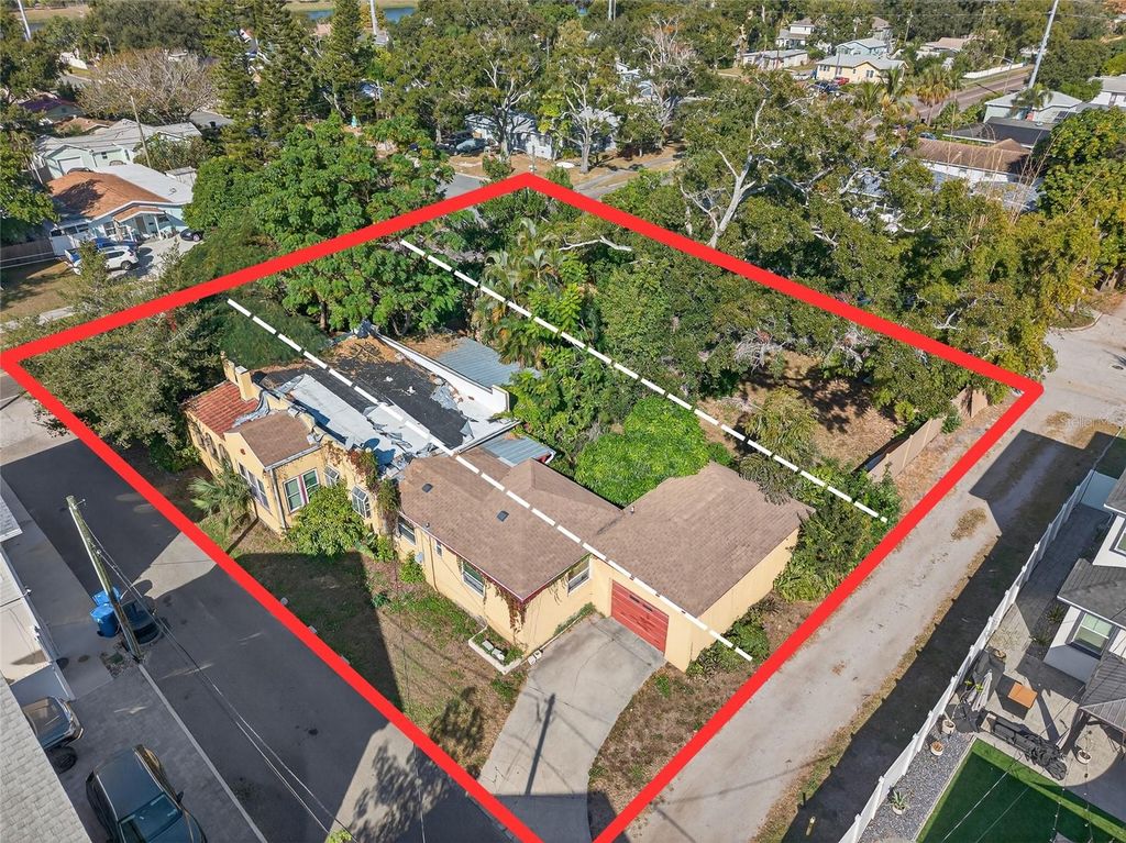 Photo of 1321 28th Street N, St Petersburg, FL 33713 (MLS # TB8482944)