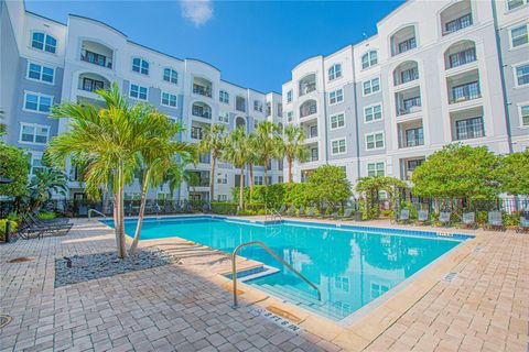 Photo of 204 E South Street #2061, Orlando, FL 32801 (MLS # O6365741)