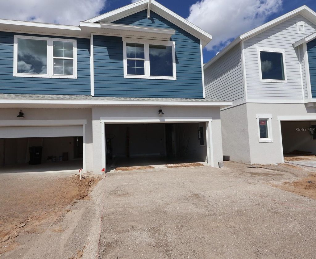 Photo of 11746 Full Moon Loop, Parrish, FL 34219 (MLS # TB8415591)