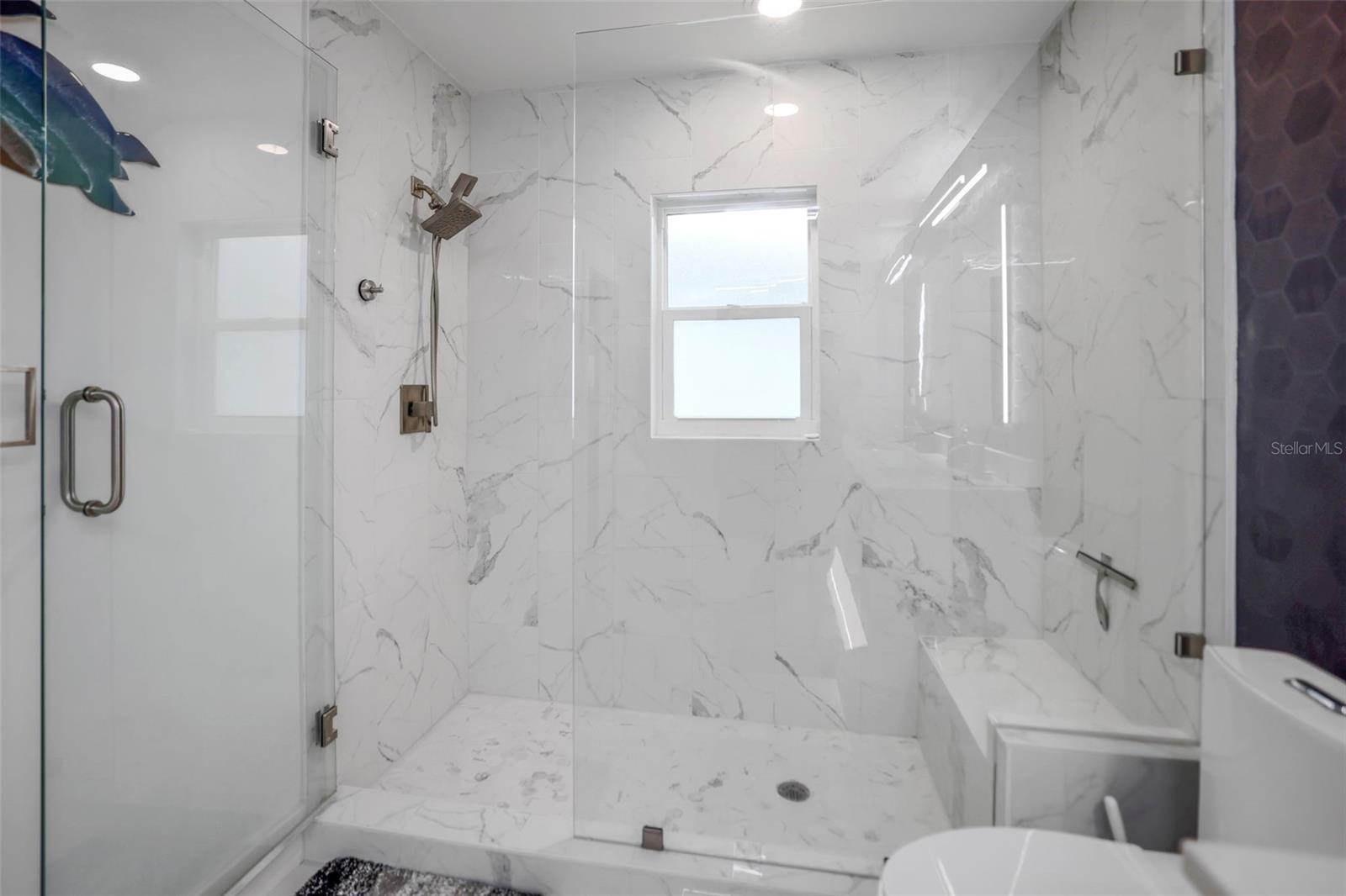 LONE PALM BEACH 3RD ADD - Residential