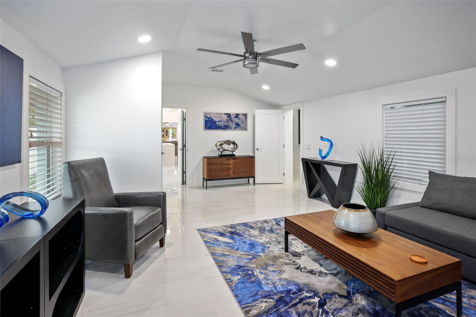LONE PALM BEACH 3RD ADD - Residential