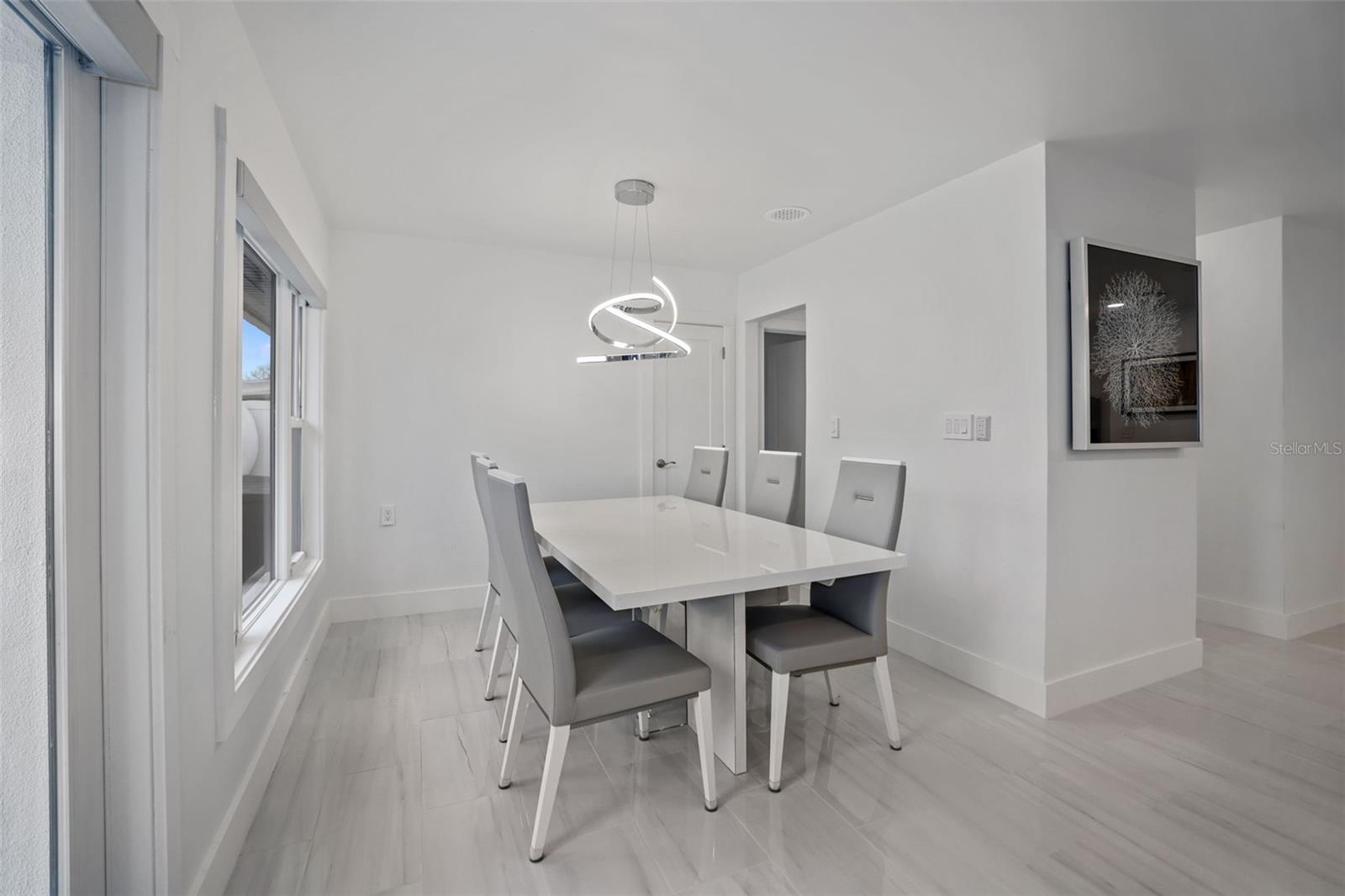 LONE PALM BEACH 3RD ADD - Residential