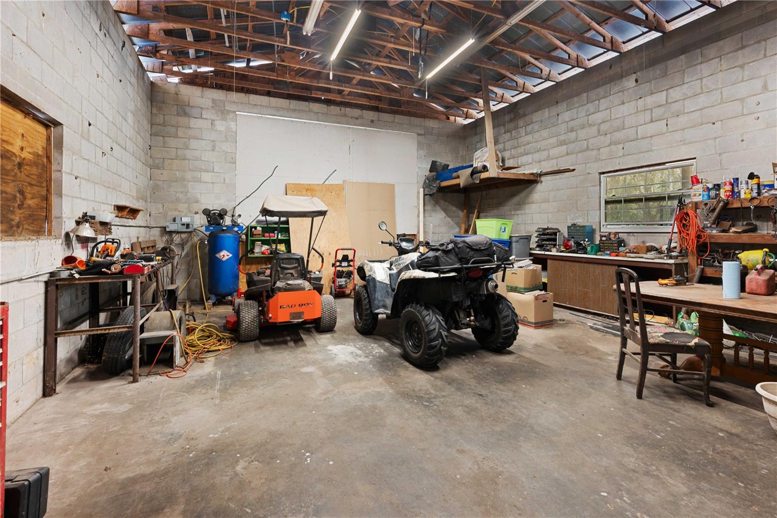 AC WTH FOREST/RIDGE MNR AREA-AC05 - Residential