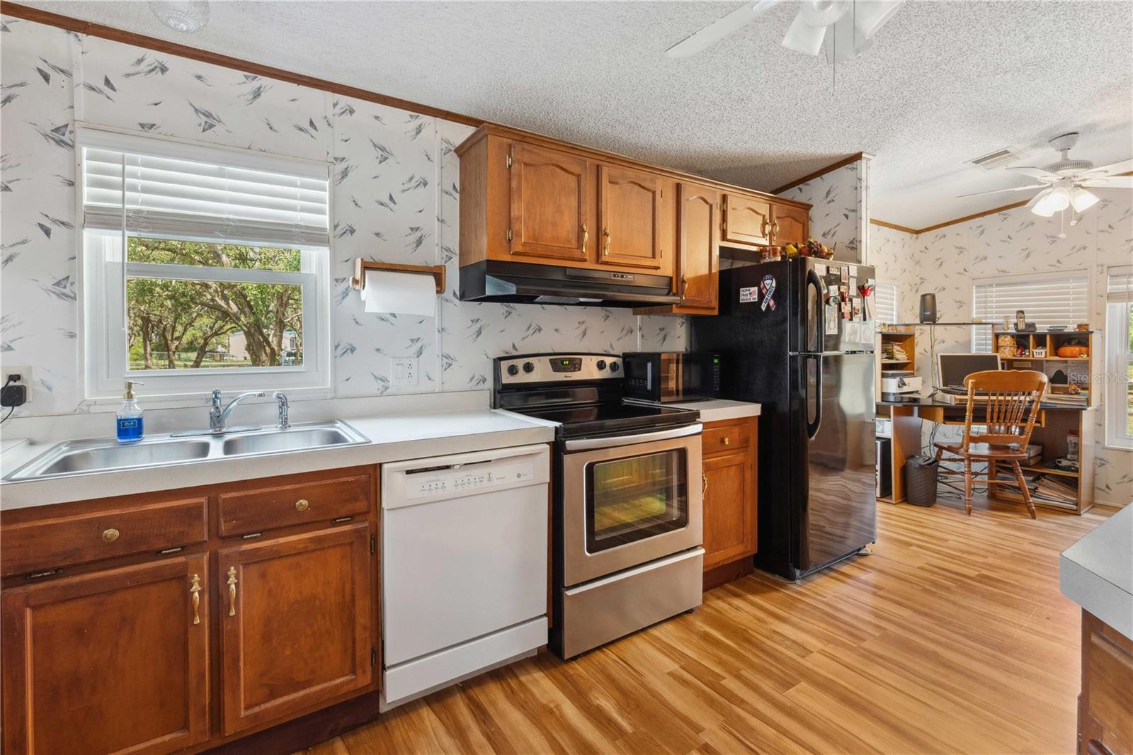 AC WTH FOREST/RIDGE MNR AREA-AC05 - Residential