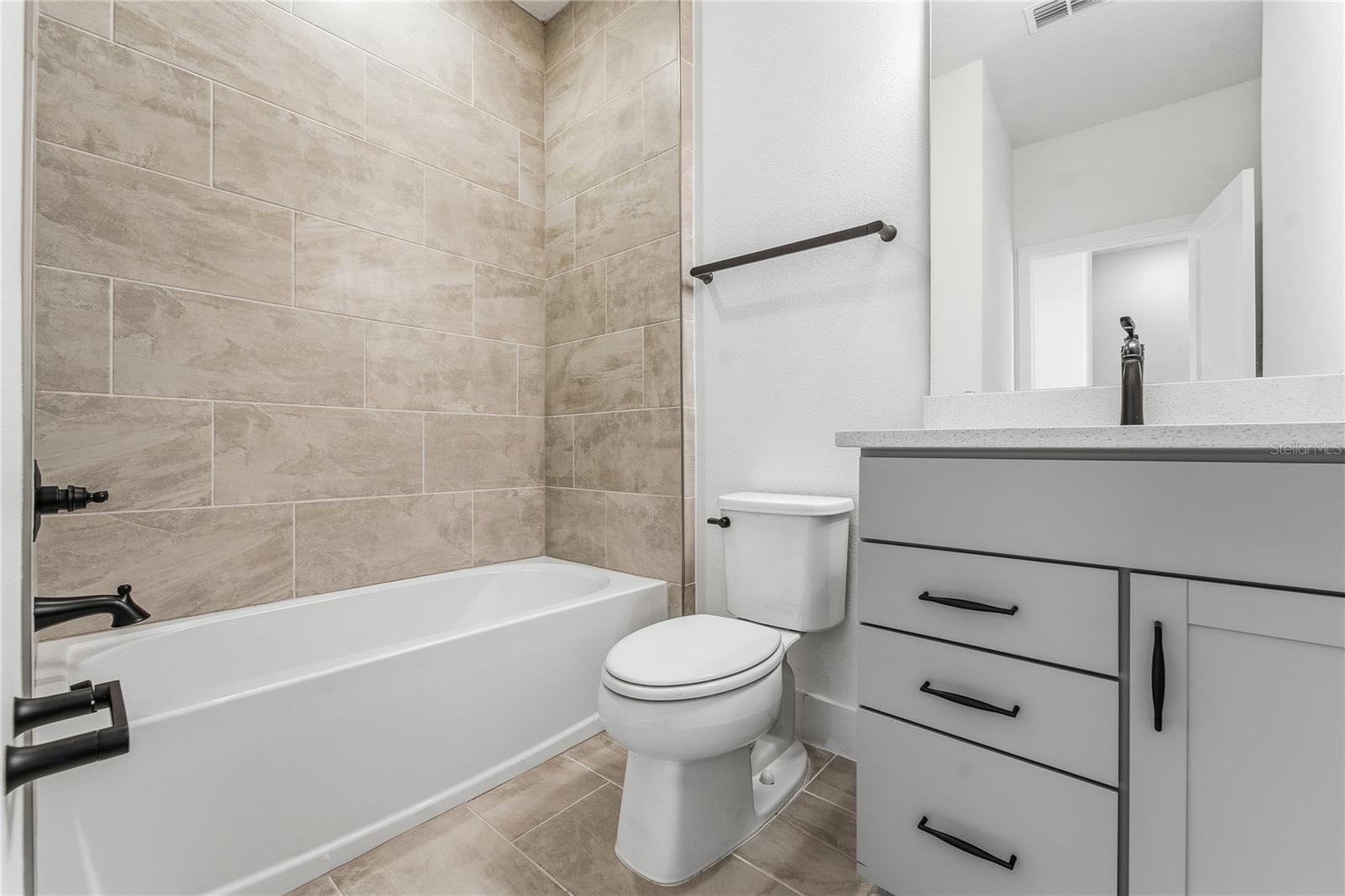 PARKVIEW AT HAMLIN - Residential Lease