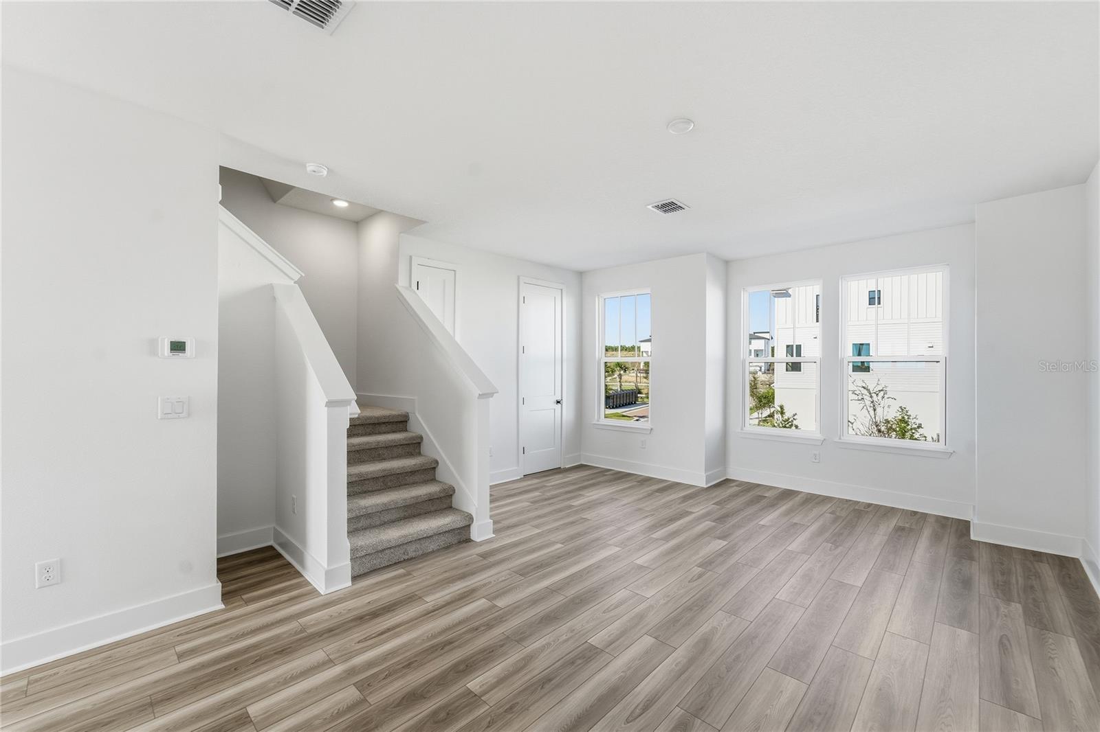 PARKVIEW AT HAMLIN - Residential Lease