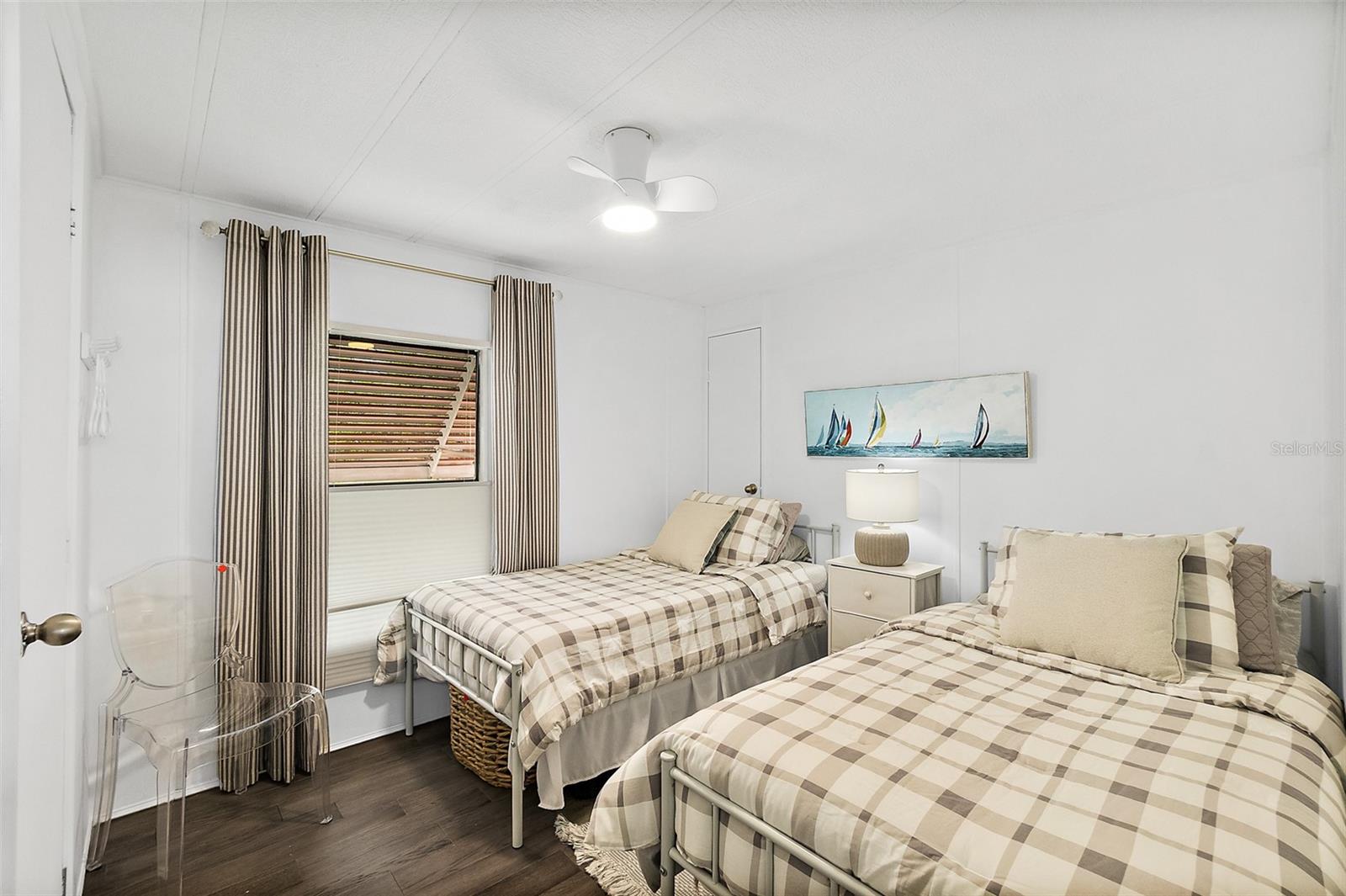 LAURELWOOD MOBILE ESTATES UNIT 01 - Residential