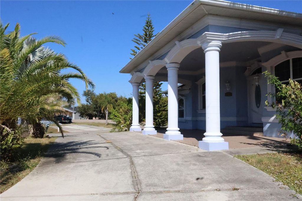 Photo of 201 San Lorenzo Avenue, North Port, FL 34287 (MLS # A4674888)