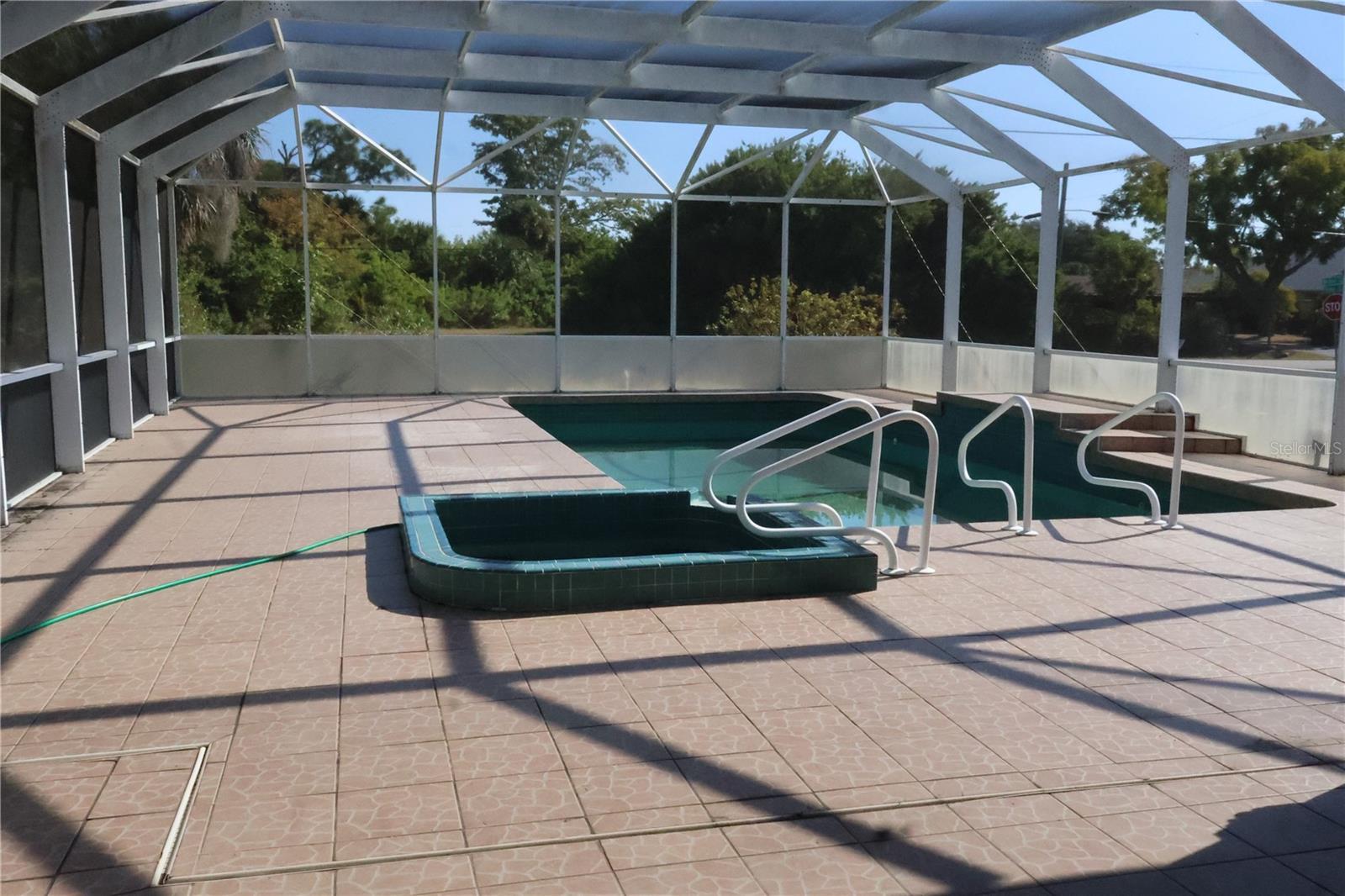 WARM MINERAL SPGS - Residential