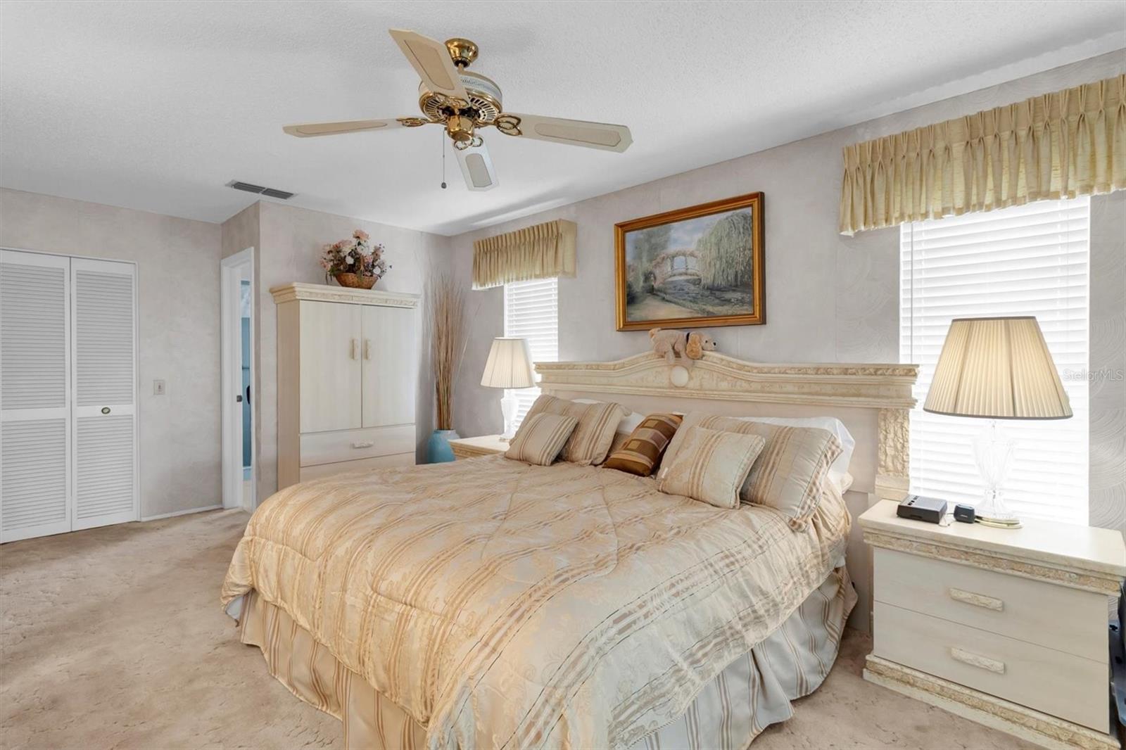 TIMBER OAKS - Residential