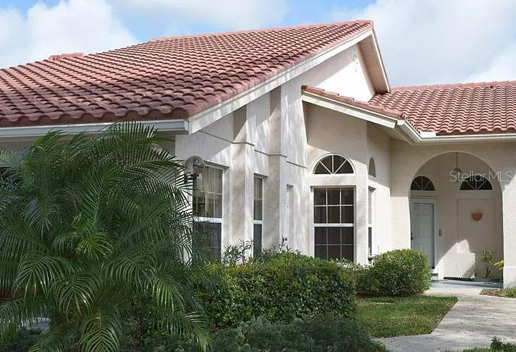 ANNUAL – UNFURNISHED
Welcome to Seville at Center Gate! This spacious villa offers 2 bedrooms, 2 bathrooms, and a dedicated home office just off the living room, complete with direct access to the screened lanai. Enjoy the private in-ground pool, accessible from the kitchen, living room, and office — perfect for relaxing or entertaining.
The layout also includes a convenient laundry room located off the attached two-car garage. Situated close to shopping, dining, and just minutes from Sarasota’s world-famous beaches, this home is the perfect blend of comfort and location.
Come see why this could be your happy place!