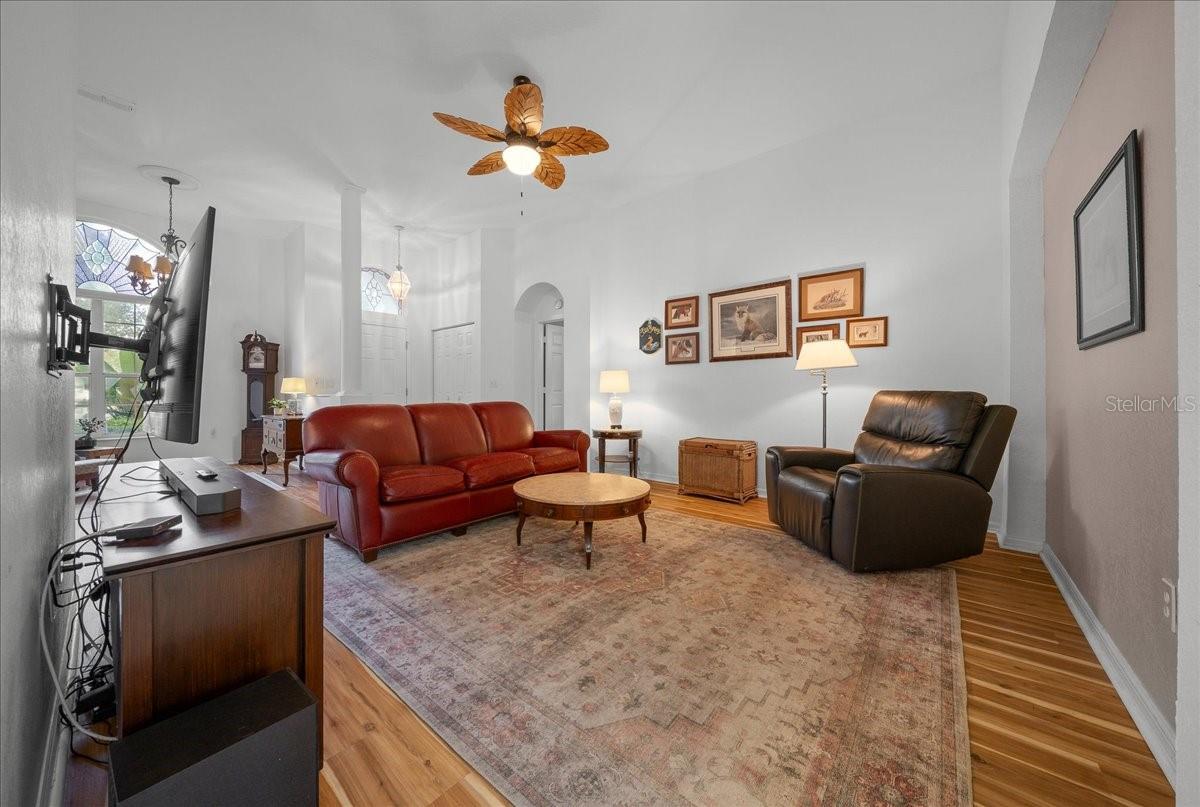 OAK RUN PARK VIEW - Residential