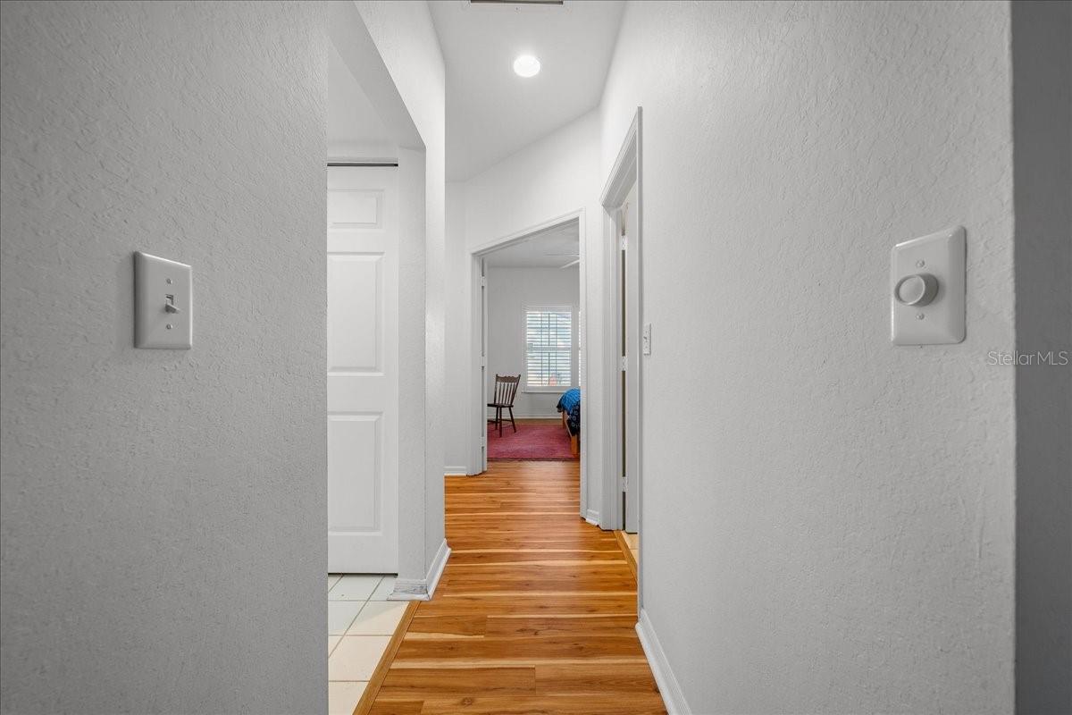 OAK RUN PARK VIEW - Residential