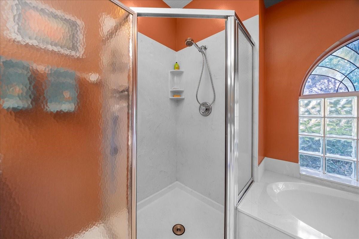 OAK RUN PARK VIEW - Residential